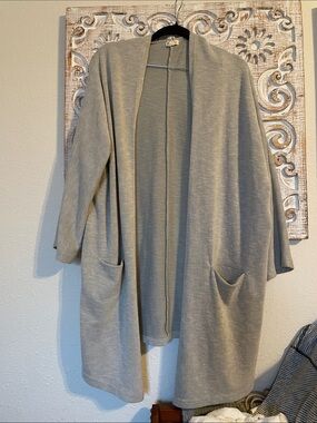 DONNI. Light Gray Open-Front Draped Cardigan with Pockets